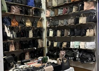 Продается торговая площадь, 16 м2, Махачкала, Кировский район, улица Эмирова, 32