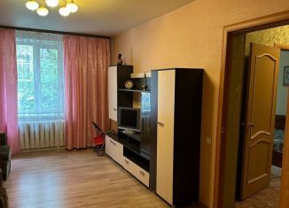 Продажа 2-комнатной квартиры, 52 м2, Екатеринбург, Октябрьский район, Латвийская улица, 12