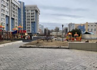 Сдается 2-ком. квартира, 78 м2, Красноярский край, улица Авиаторов, 41