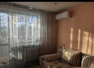 Сдаю в аренду 2-ком. квартиру, 44 м2, Севастополь, площадь Генерала Захарова, 4