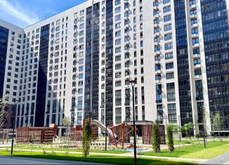 Продам трехкомнатную квартиру, 80 м2, Воронеж, Центральный район, улица Загоровского, 7к3