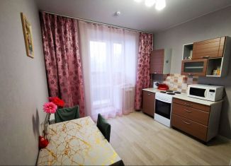 Однокомнатная квартира в аренду, 35 м2, Пермь, улица Анри Барбюса, 43к3