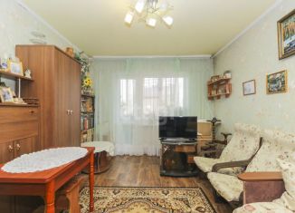 Продается двухкомнатная квартира, 52.3 м2, Омск, улица Крупской, 23