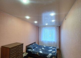 Сдам 2-комнатную квартиру, 47 м2, Смоленск, улица Кирова, 36