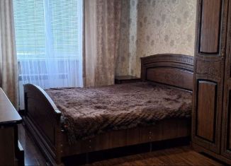 Сдается 2-комнатная квартира, 70 м2, Дагестан, улица Сальмана, 100