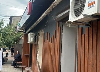 Сдам в аренду помещение свободного назначения, 29 м2, Махачкала, улица Абубакарова, 45, Советский район
