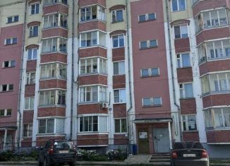 Продается однокомнатная квартира, 31.5 м2, Киров, улица Грибоедова, 58