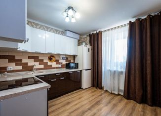 Продается 2-ком. квартира, 62.9 м2, Краснодар, улица имени Калинина, 350/6