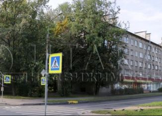 Продается 2-ком. квартира, 41.7 м2, Санкт-Петербург, Школьная улица, 56, метро Крестовский остров