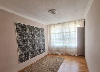 Продам 3-комнатную квартиру, 80 м2, Нальчик, улица Кирова, 2Г