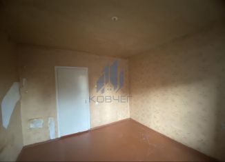 Продается трехкомнатная квартира, 72 м2, Сызрань, проспект Космонавтов, 7