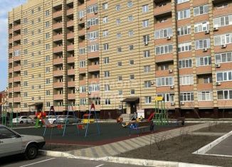 Продается 2-комнатная квартира, 56.5 м2, Ейск, улица Свободы, 38/2, ЖК На Красной