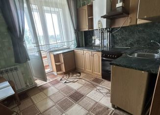 Продам 1-ком. квартиру, 43 м2, Орловская область, улица Гайдара, 18