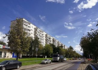 Продам двухкомнатную квартиру, 46 м2, Москва, Челябинская улица, 21, метро Первомайская