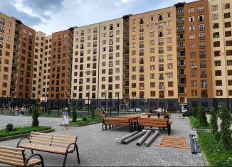 Продаю 2-комнатную квартиру, 85.5 м2, Нальчик, улица Шарданова, 52, район Хладокомбинат