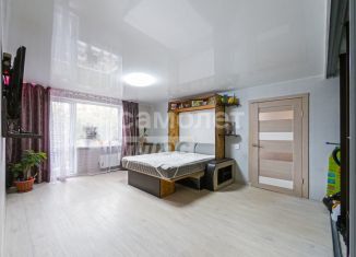 Продается 2-комнатная квартира, 43.3 м2, Екатеринбург, метро Уралмаш, улица Новаторов, 14