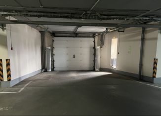 Сдаю машиноместо, 22 м2, Саратовская область, Славянская площадь, 2