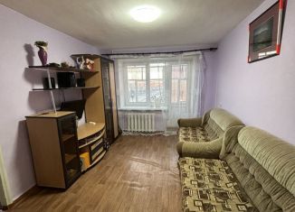 2-комнатная квартира в аренду, 42 м2, Елабуга, улица Галиаскара Камала, 31