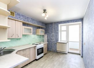 Продам 1-ком. квартиру, 35 м2, Тюменская область, улица Ю.-Р.Г. Эрвье, 16