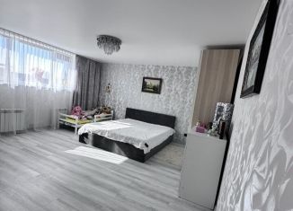 Сдается в аренду 5-комнатная квартира, 120 м2, Татарстан, улица Баумана, 26