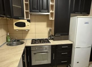 Сдача в аренду 2-ком. квартиры, 60 м2, Калининград, Кутаисский переулок, 3