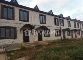 Продается двухкомнатная квартира, 45 м2, Калмыкия, Эрмелинская улица, 3