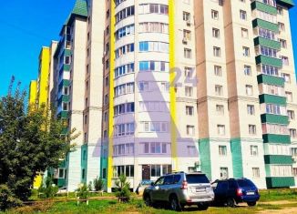 Продам 1-комнатную квартиру, 38 м2, Новоалтайск, 8-й микрорайон, 22