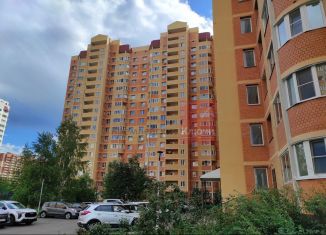 Продается 2-ком. квартира, 56.5 м2, Краснознаменск, улица Связистов, 12/2