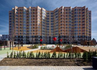 Продается двухкомнатная квартира, 70 м2, Краснодар, улица Ветеранов, 85