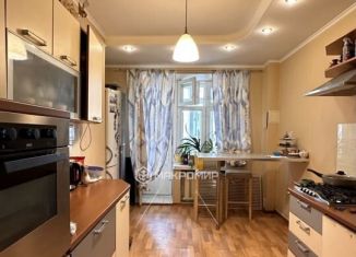 Продажа 3-комнатной квартиры, 88.3 м2, Казань, улица Адоратского, 2, ЖК Ривьера