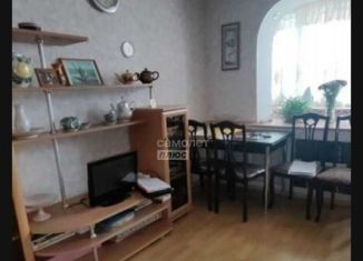 Продаю 3-ком. квартиру, 70 м2, Астраханская область, Хибинская улица, 45к6