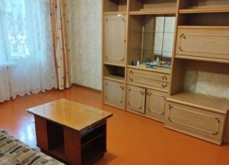 Сдается в аренду 2-ком. квартира, 51 м2, Богородицк, Защитная улица, 4