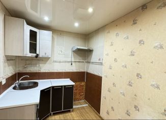 Продается 2-комнатная квартира, 30.4 м2, Оренбургская область, улица Конституции СССР, 28/2