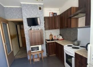 Сдаю в аренду комнату, 42 м2, Москва, улица Цюрупы, 18к1