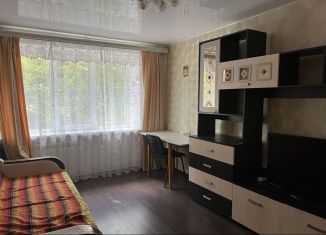 Продается 2-ком. квартира, 45 м2, Шахты, Индустриальная улица, 3А