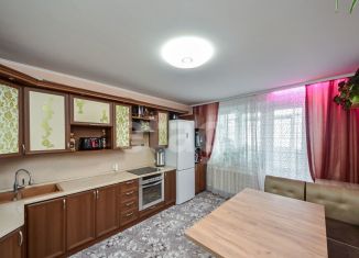 Продается 3-ком. квартира, 90 м2, Тюмень, Широтная улица, 170к3, ЖК Юбилейный