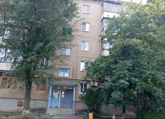 Продается 1-ком. квартира, 28.7 м2, Волжский, улица Пушкина, 114