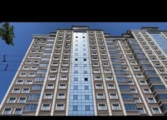 Продается двухкомнатная квартира, 76.1 м2, Дагестан, проспект Петра I, 69