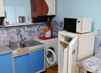 Сдаю в аренду комнату, 18 м2, Кемерово, улица Тухачевского, 38к1