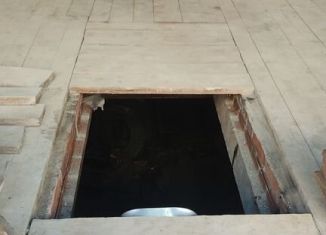 Гараж на продажу, Чехов