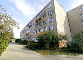 Продам 2-комнатную квартиру, 53.2 м2, Московская область, улица Мичурина, 11