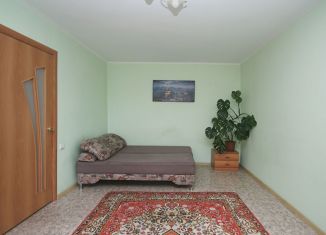 Продам 1-ком. квартиру, 30 м2, Омск, улица Химиков, 22А, Советский округ