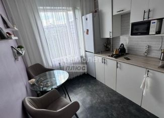 Продаю 1-ком. квартиру, 33 м2, Москва, Чертановская улица, 58к2