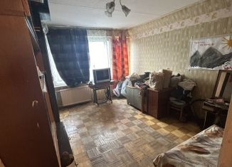 Однокомнатная квартира на продажу, 32 м2, Санкт-Петербург, Василеостровский район, улица Кораблестроителей