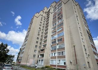 Продажа 3-комнатной квартиры, 84 м2, Старый Оскол, микрорайон Макаренко, 40