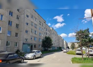 Трехкомнатная квартира на продажу, 71.2 м2, деревня Большое Седельниково, Лесная улица, 3