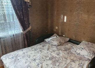 3-ком. квартира в аренду, 80 м2, Новочеркасск, Поворотная улица, 11