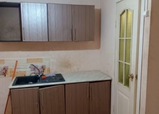 Продажа трехкомнатной квартиры, 54 м2, Борисоглебск, улица Космонавтов, 1