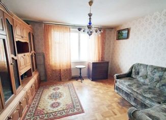 Продается 2-ком. квартира, 53 м2, Одинцово, Сосновая улица, 32