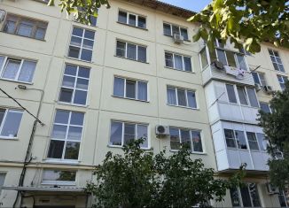 Продам однокомнатную квартиру, 36 м2, Курганинск, улица Матросова, 197А